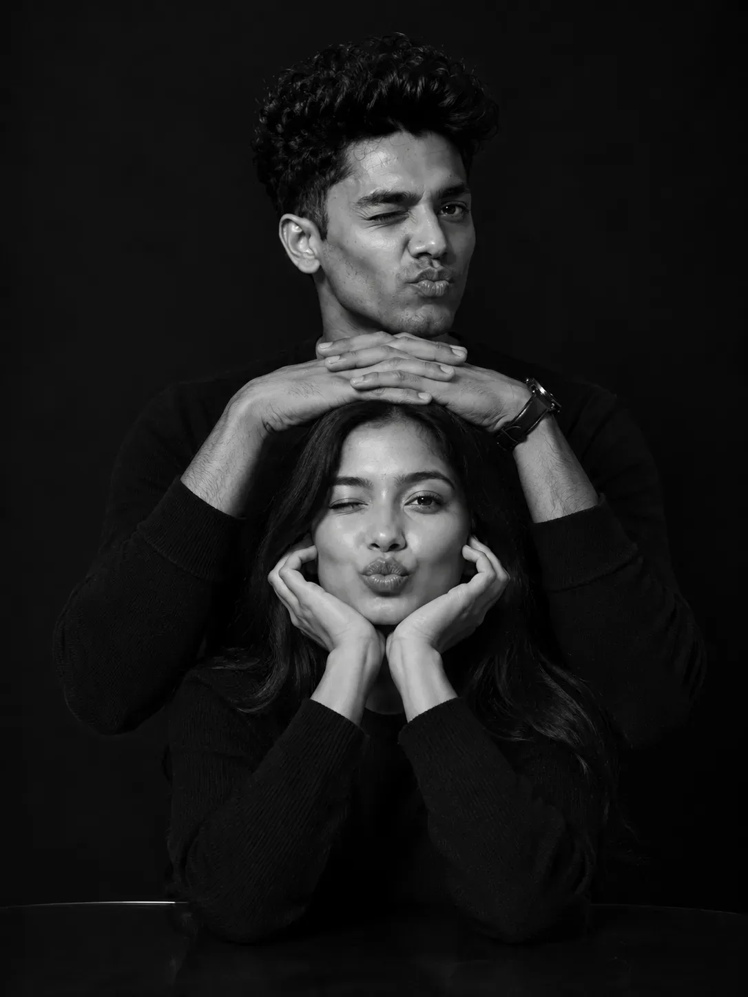 Aesthetic Romantic Couple AI Photo Prompt Edition 51 preview example result