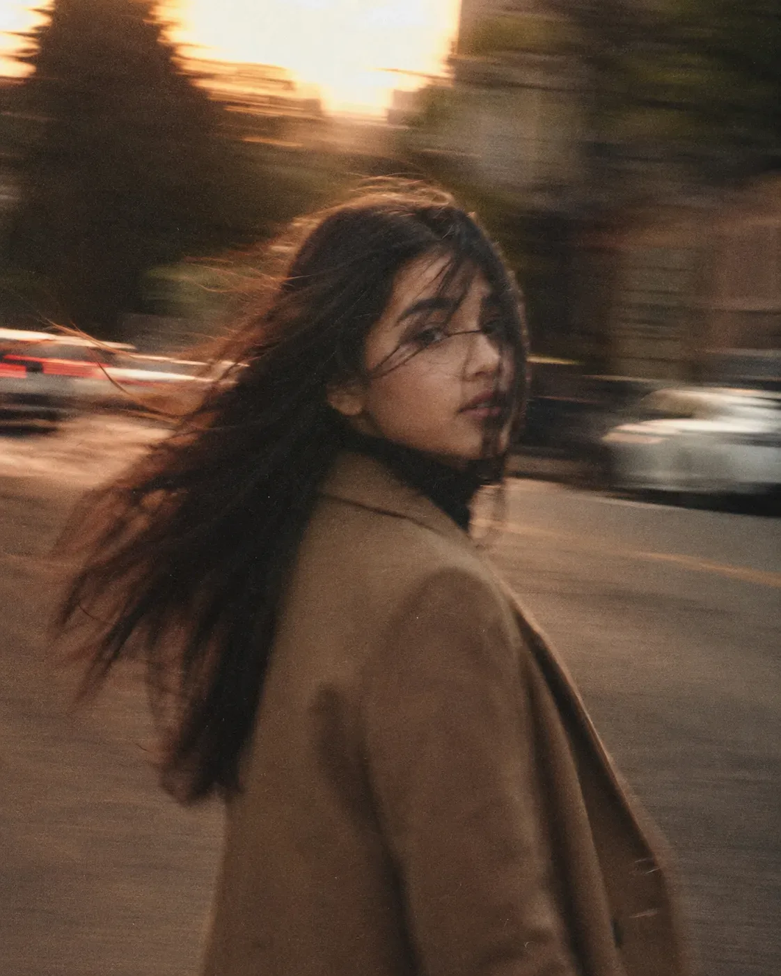 An Ultra Realistic Cinematic Street Photograph AI Photo Prompt preview example result
