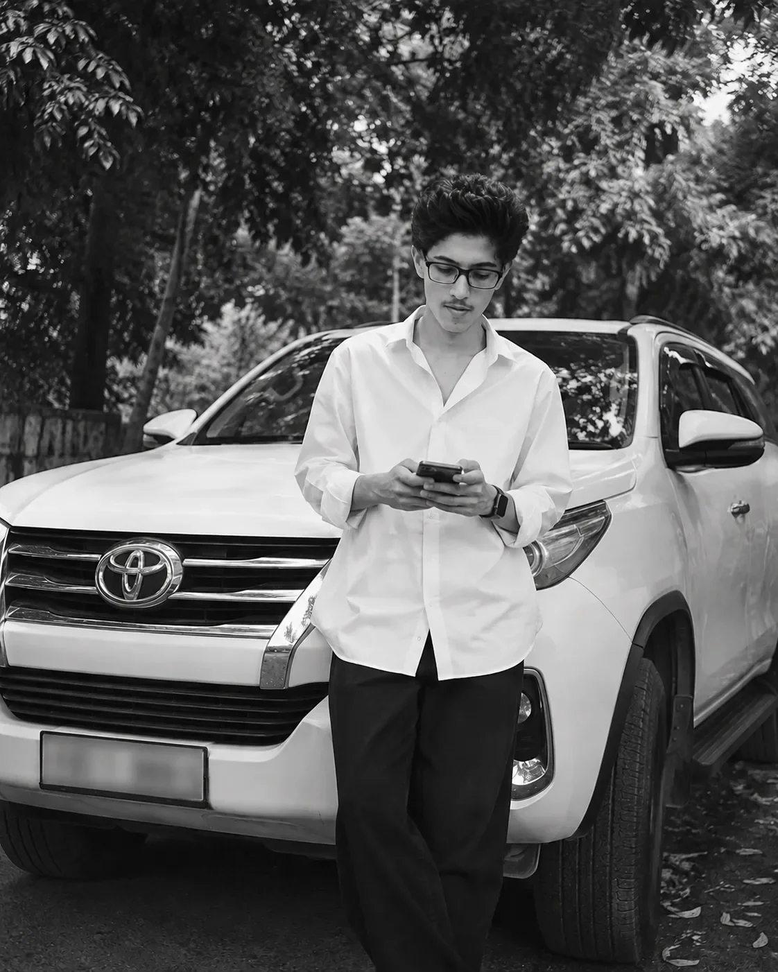 Cinematic Black & White Fortuner Portrait AI Photo Prompt preview example result