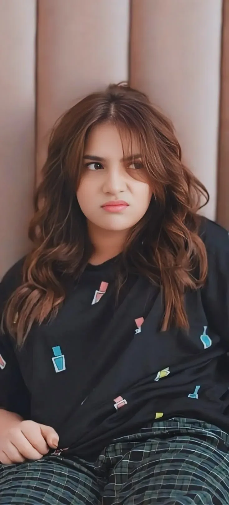 Cute Grumpy Expression Photography AI Photo Prompt preview example result