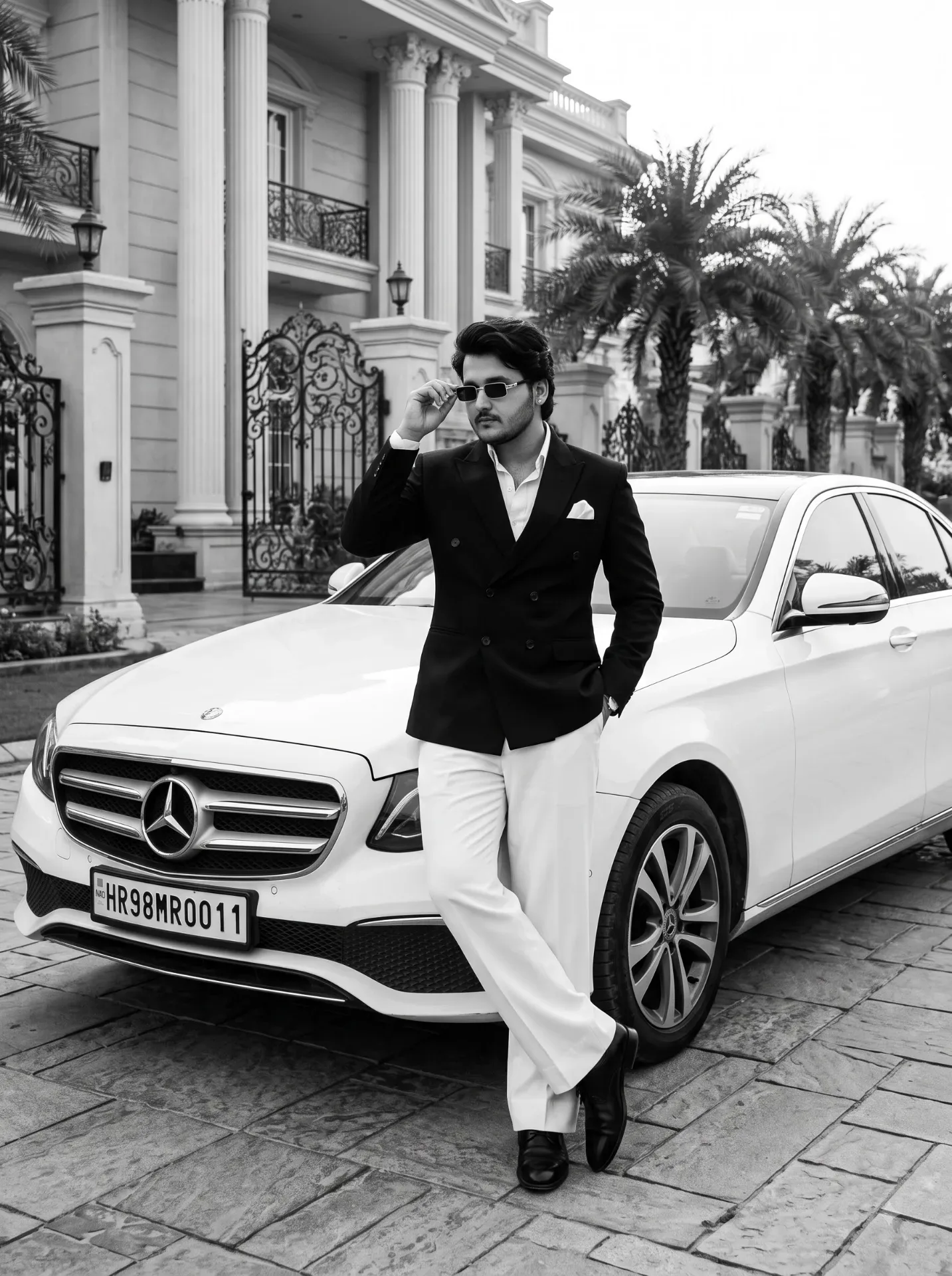 Mercedes-benz E-class Sedan AI Photo Prompt preview example result