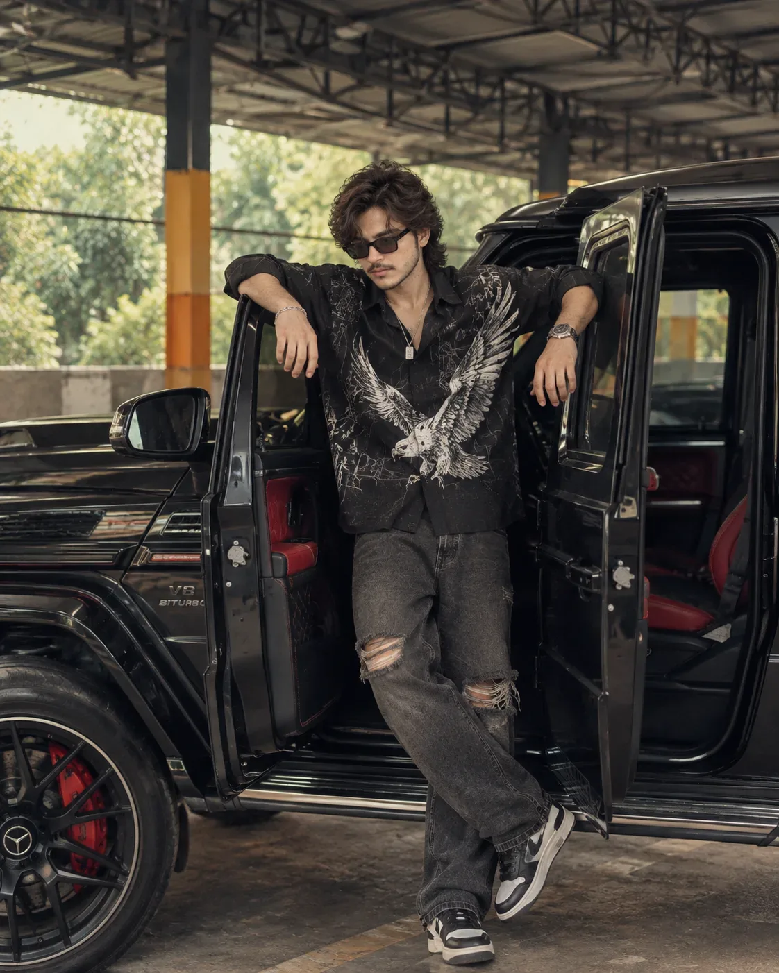 Midnight Luxury Urban Street Icon AI Photo Prompt preview example result