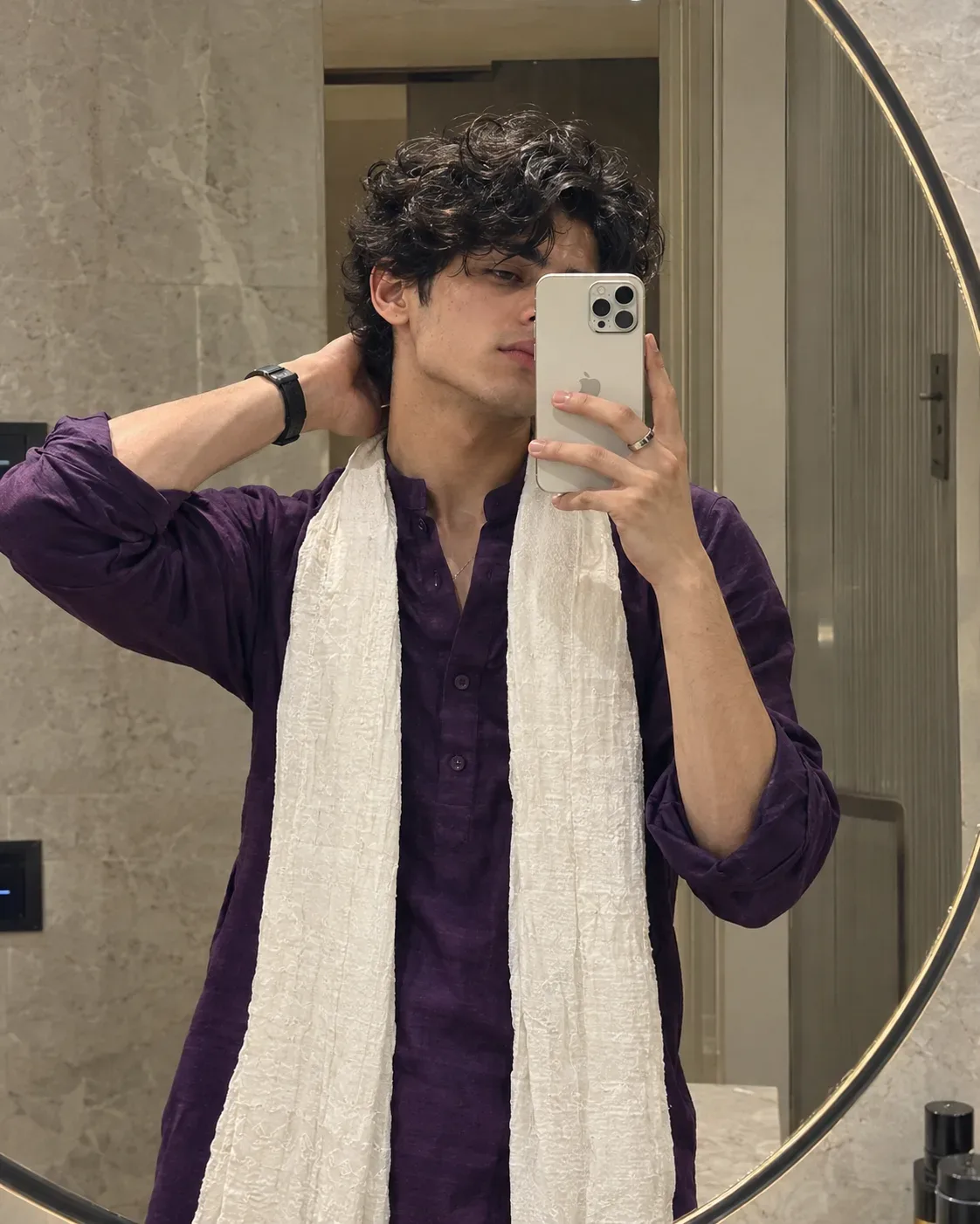 Midnight Violet Premium Traditional Mirror Portrait AI Photo Prompt preview example result