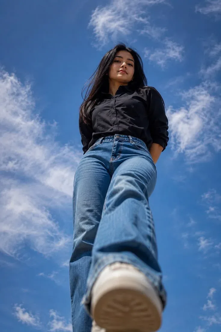 Skyward Street Style AI Photo Prompt preview example result