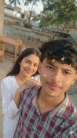 North Indian Girl in Chikenkari Kurti Style - copy paste viral AI prompt
