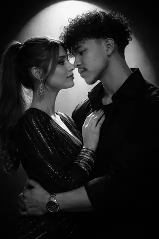 Romantic Couple Studio Black and White Gemini Prompt - copy paste viral AI prompt