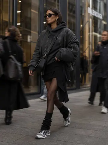 Luxury Fashion Editorial Street Style Scene - AI copy paste AI prompt example for fashion, cinematic